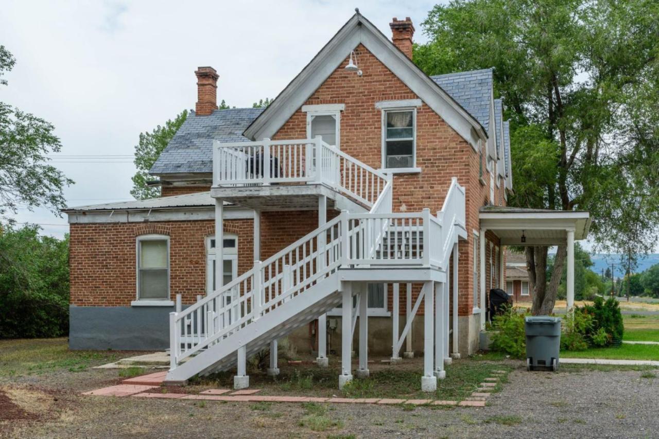 Panguich Red Brick Homes Lower Home Panguitch Exterior photo